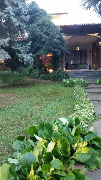 Cavour 45 Bed & Breakfast Vittuone Ngoại thất bức ảnh